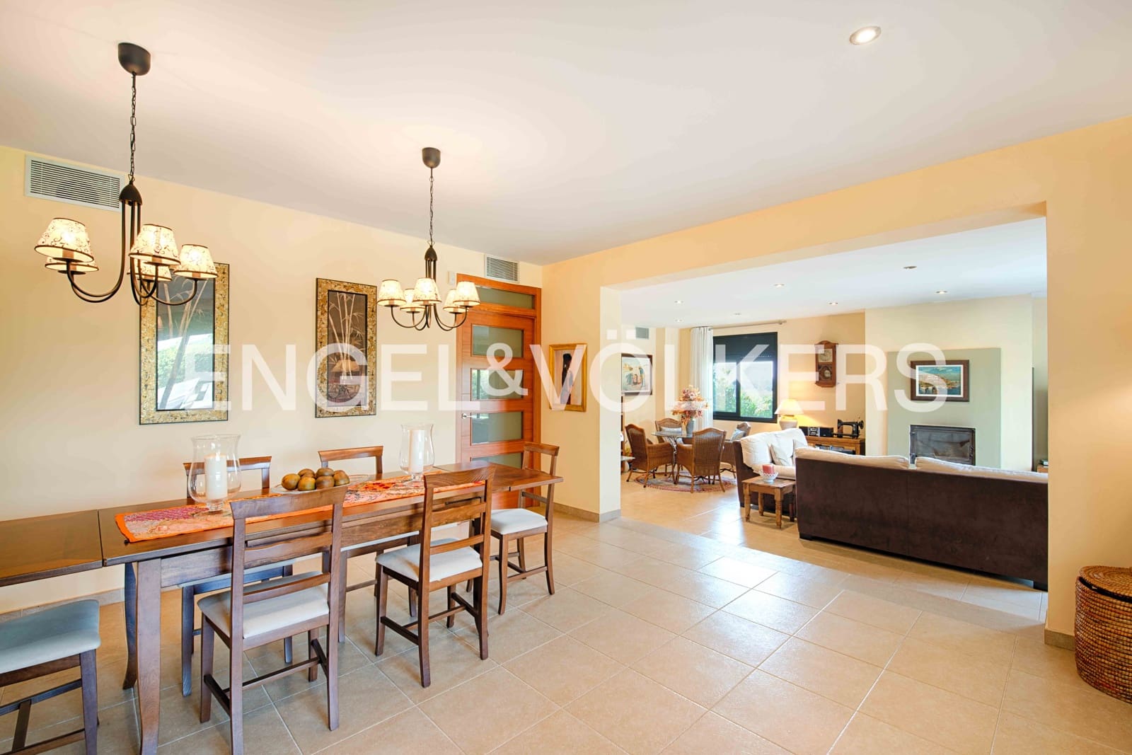 8 soveværelse Villa til salg i Pedret i Marza med swimmingpool garage - € 950.000 (Ref: 9187468)