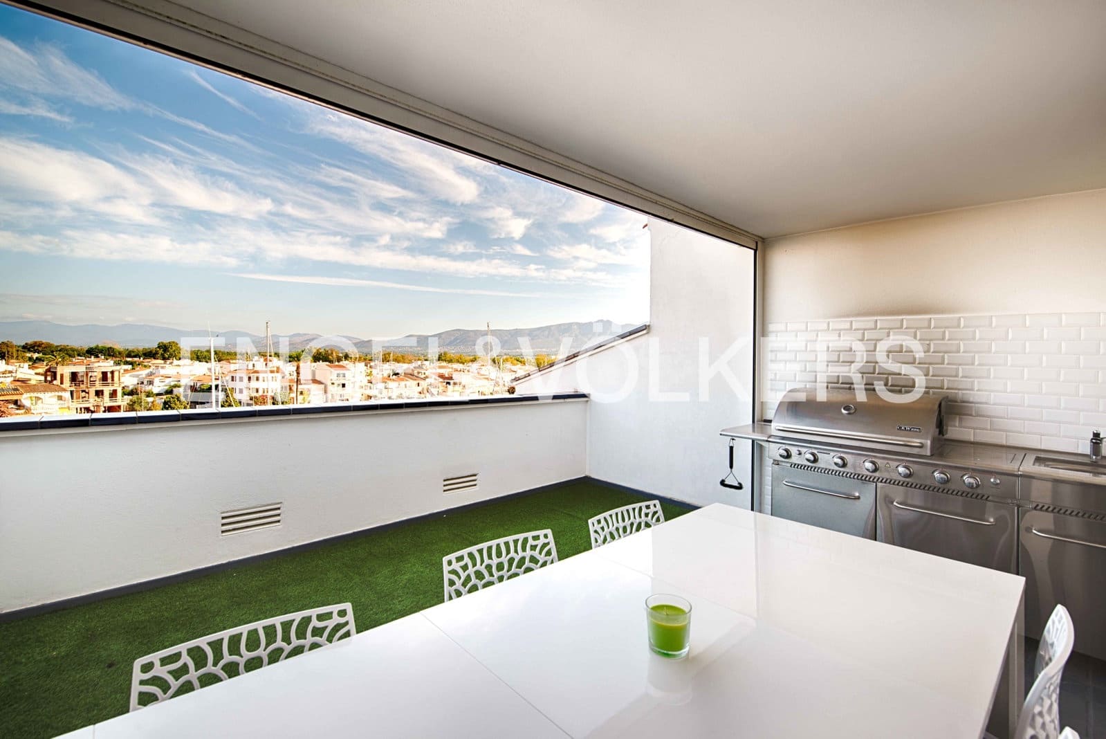3 chambre Appartement à vendre à Empuriabrava avec garage - 470 000 € (Ref: 9191482)
