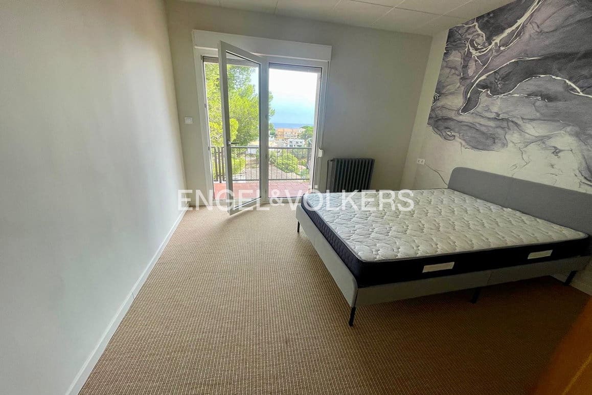 10 sovrum Villa till salu i Llanca med pool garage - 1 050 000 € (Ref: 9191483)