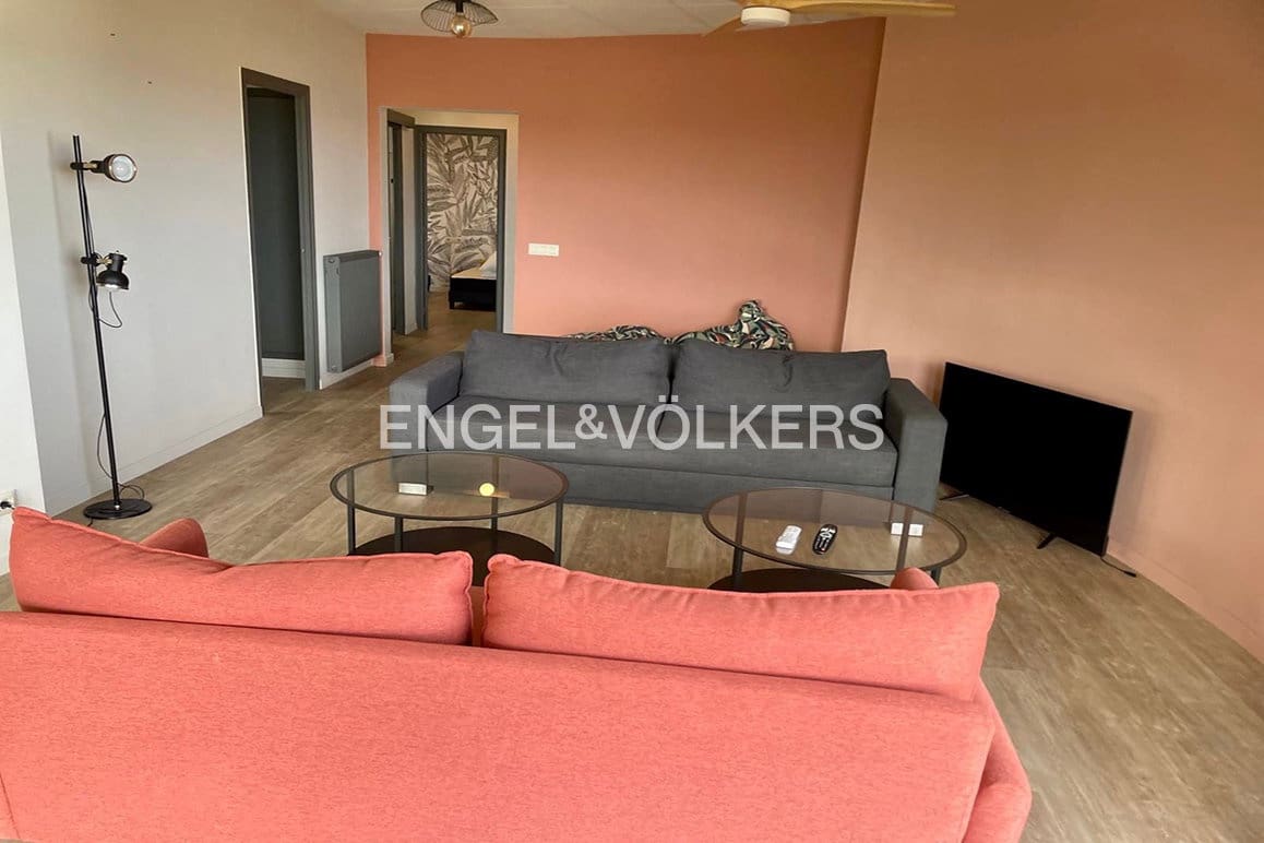 10 sovrum Villa till salu i Llanca med pool garage - 1 050 000 € (Ref: 9191483)