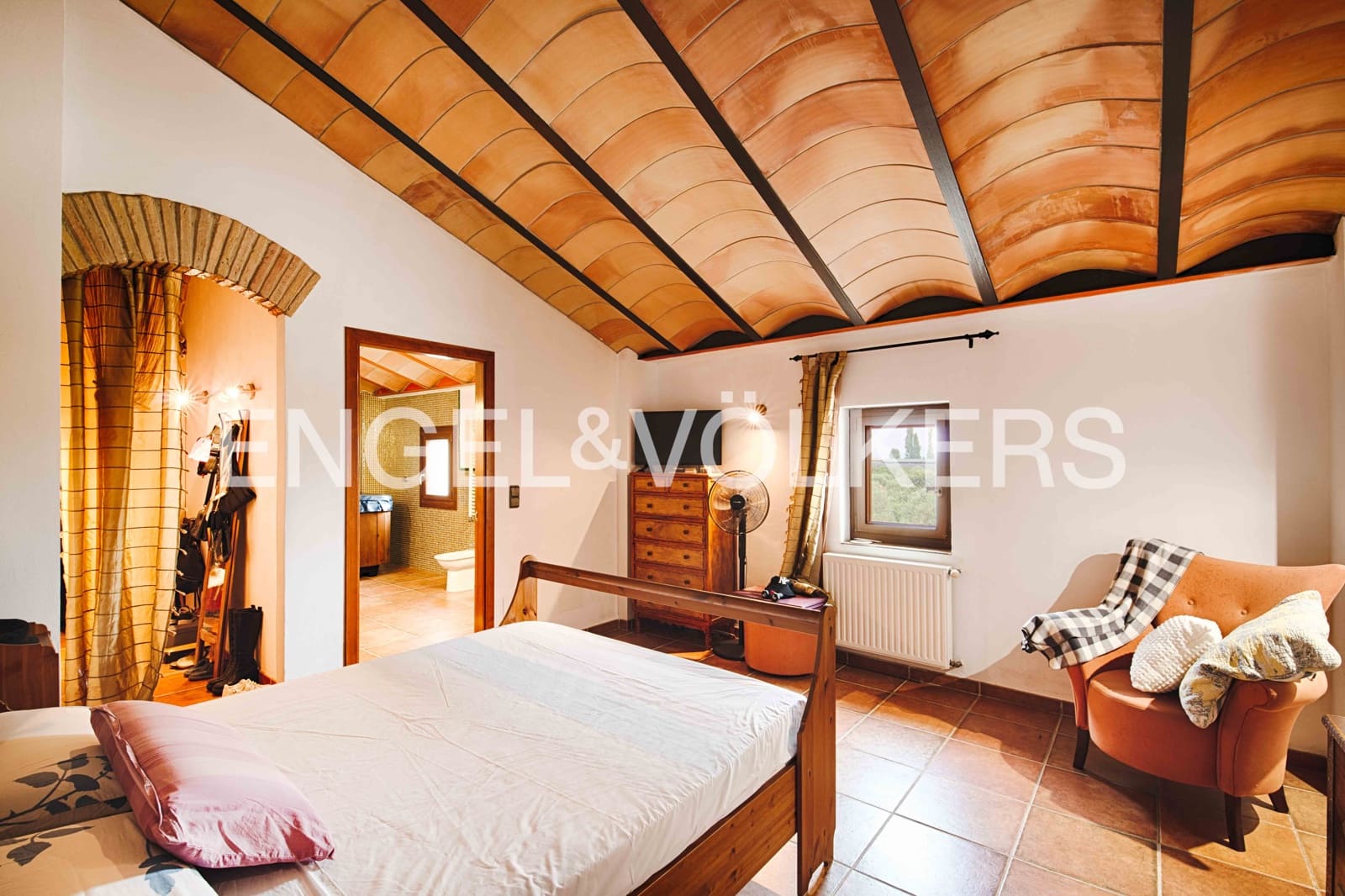 5 soveværelse Finca/Landehus til salg i Castello d'Empuries med garage - € 2.950.000 (Ref: 9195087)