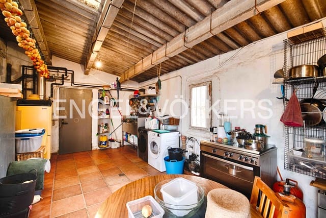 5 makuuhuone Maalaistalo myytävänä paikassa Castelló d'Empúries mukana 
autotalli - 2 950 000 € (Ref: 9195087)