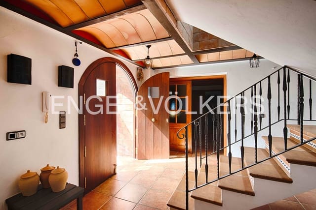 5 makuuhuone Maalaistalo myytävänä paikassa Castelló d'Empúries mukana 
autotalli - 2 950 000 € (Ref: 9195087)