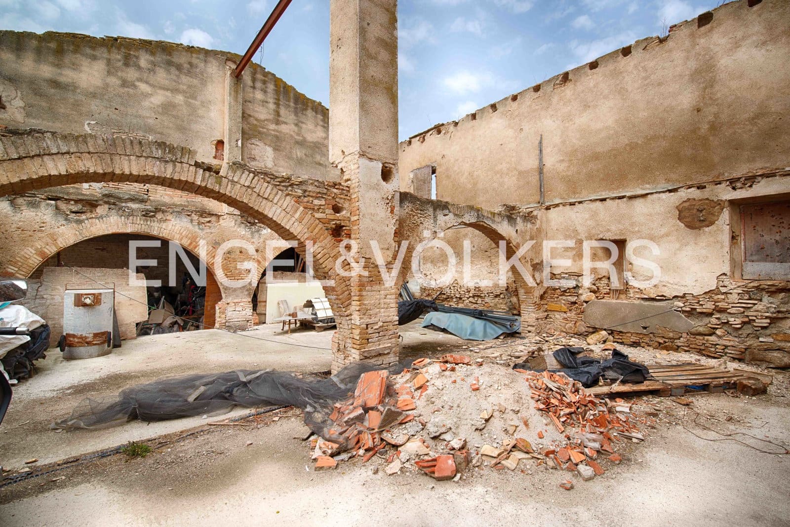 5 makuuhuone Maalaistalo myytävänä paikassa Castello d'Empuries mukana 
autotalli - 2 950 000 € (Ref: 9195087)