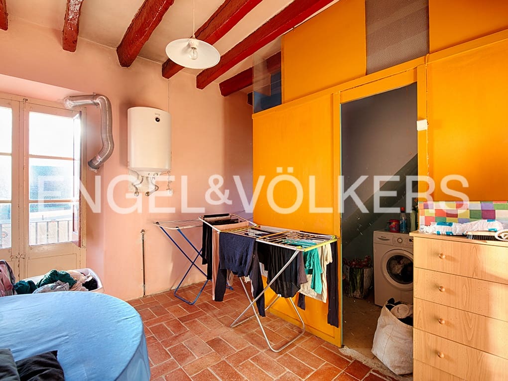 4 soveværelse Byhus til salg i Peralada med garage - € 470.000 (Ref: 9199814)