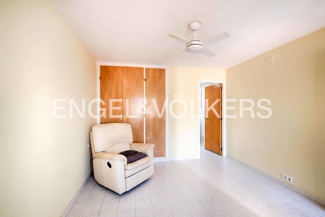 2 slaapkamer Huis te koop in Empuriabrava, Castelló d'Empúries met garage - € 240.000 (Ref: 9261989)