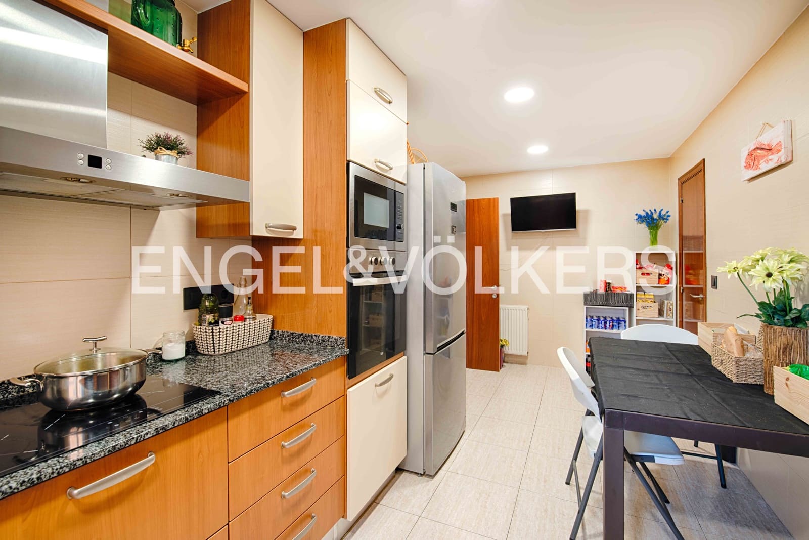 3 soveværelse Byhus til salg i El Far d'Emporda med garage - € 450.000 (Ref: 9267606)