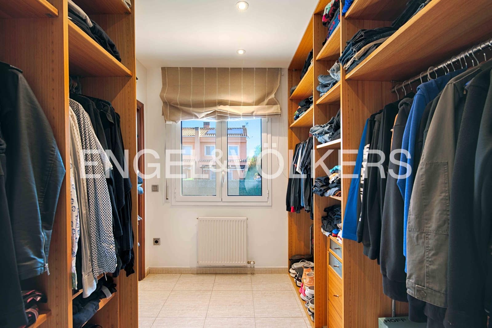3 soveværelse Byhus til salg i El Far d'Emporda med garage - € 435.000 (Ref: 9267606)