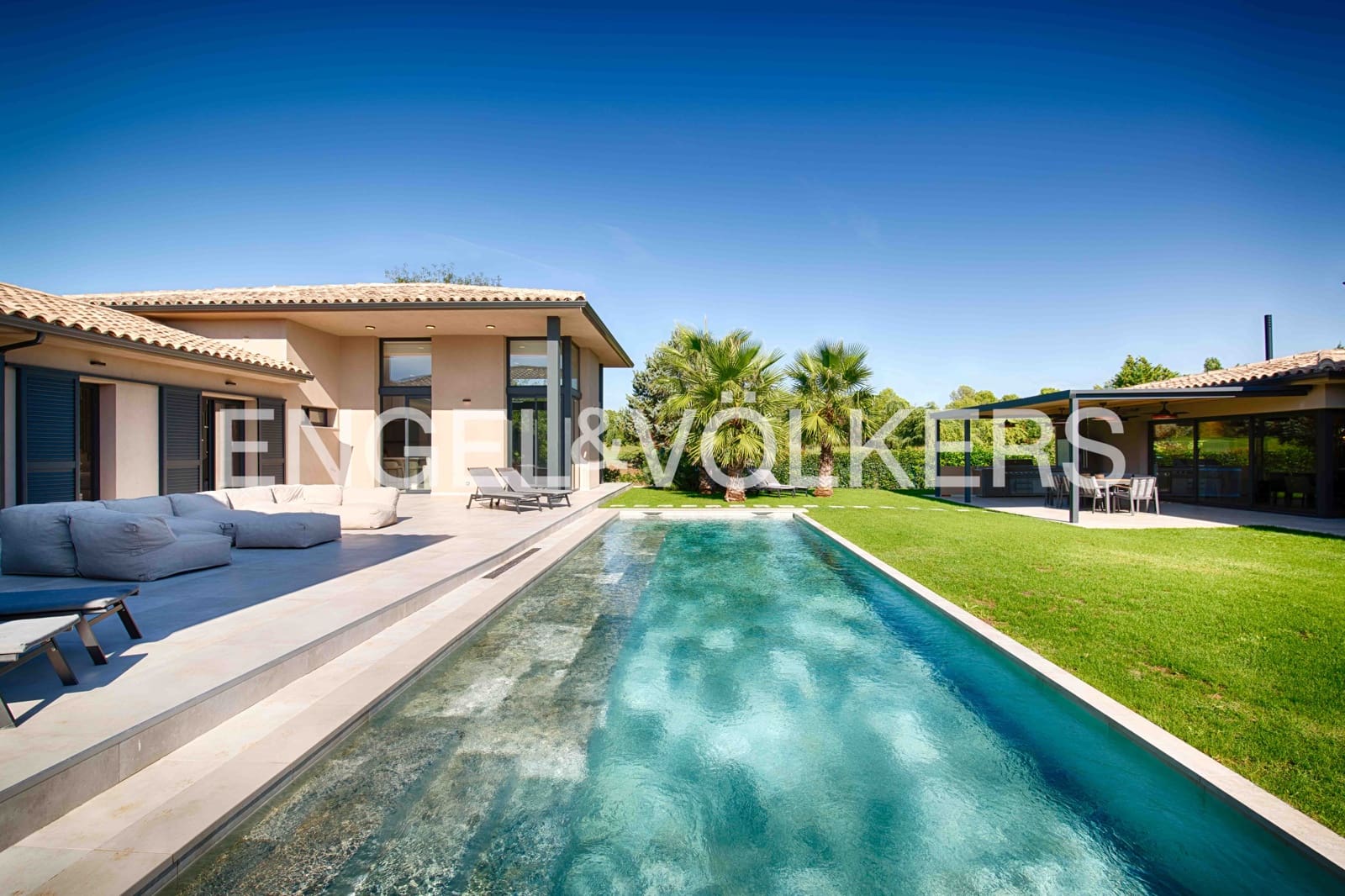 4 sovrum Villa till salu i El Far d'Emporda med pool garage - 3 090 000 € (Ref: 9267842)