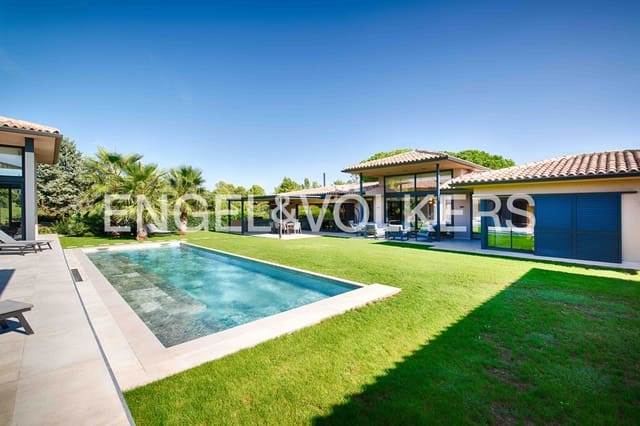 4 bedroom Villa for sale in El Far d'Empordà with pool garage - € 3,090,000 (Ref: 9267842)