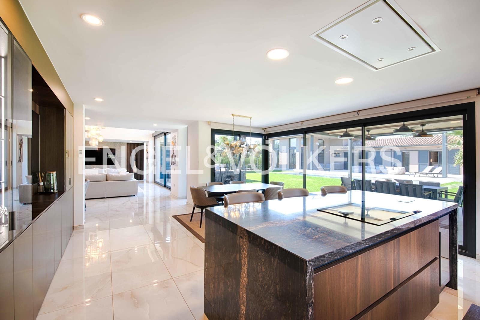 4 chambre Villa/Maison à vendre à Navata avec piscine garage - 3 090 000 € (Ref: 9267842)