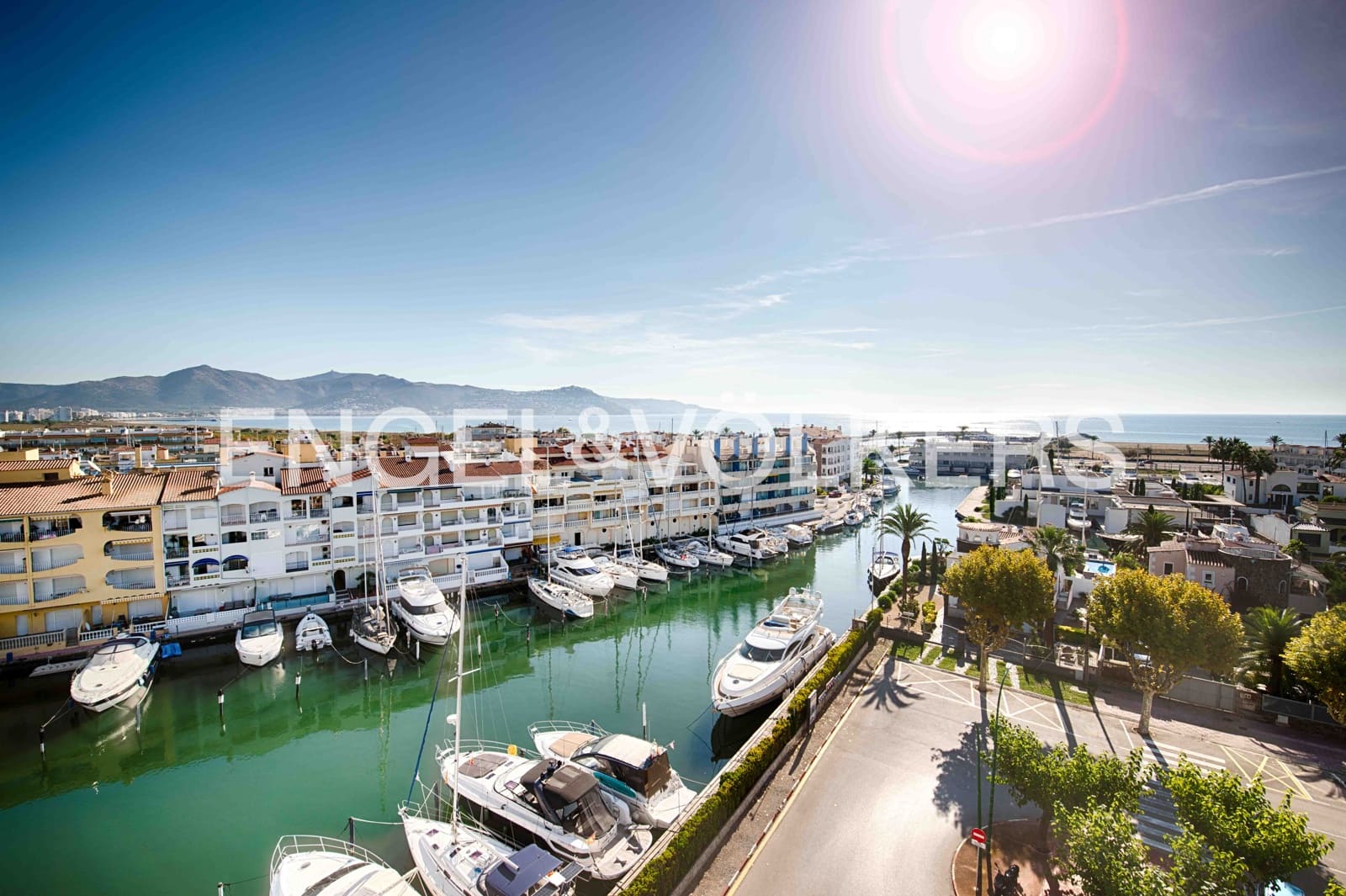 2 chambre Appartement à vendre à Empuriabrava - 490 000 € (Ref: 9271486)