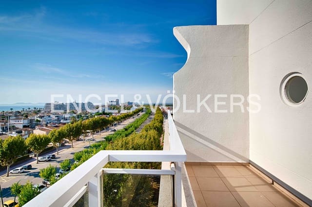 2 bedroom Apartment for sale in Empuriabrava, Castelló d'Empúries - € 490,000 (Ref: 9271486)