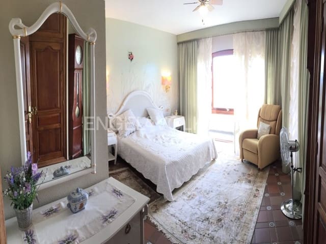 12 sypialnia Finka/Dom wiejski na sprzedaż w Darnius z basenem garażem - 3 500 000 € (Ref: 9271776)