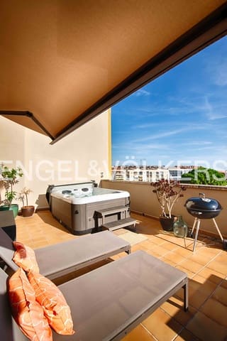 Apartamento de 4 habitaciones en Figueres en venta con garaje - 399.000 € (Ref: 9278757)