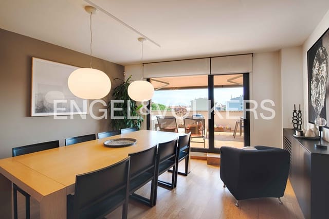 Apartamento de 4 habitaciones en Figueres en venta con garaje - 399.000 € (Ref: 9278757)