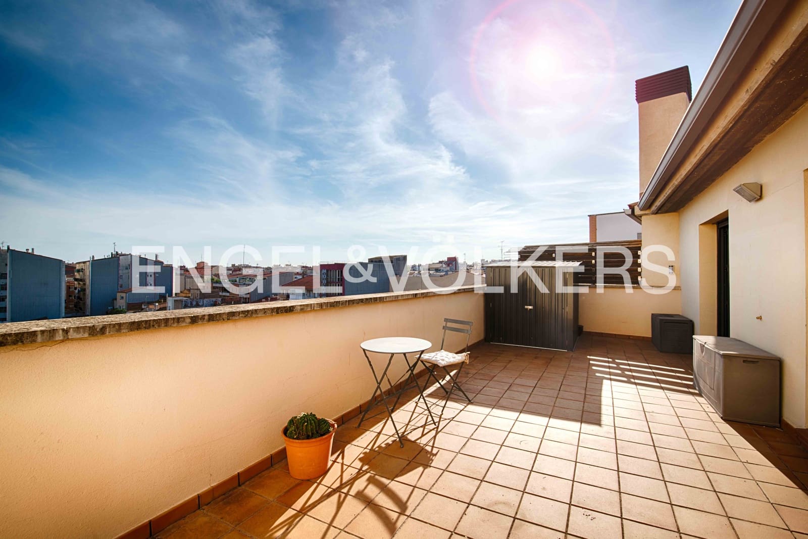 4 soveværelse Lejlighed til salg i Figueres med garage - € 399.000 (Ref: 9278757)