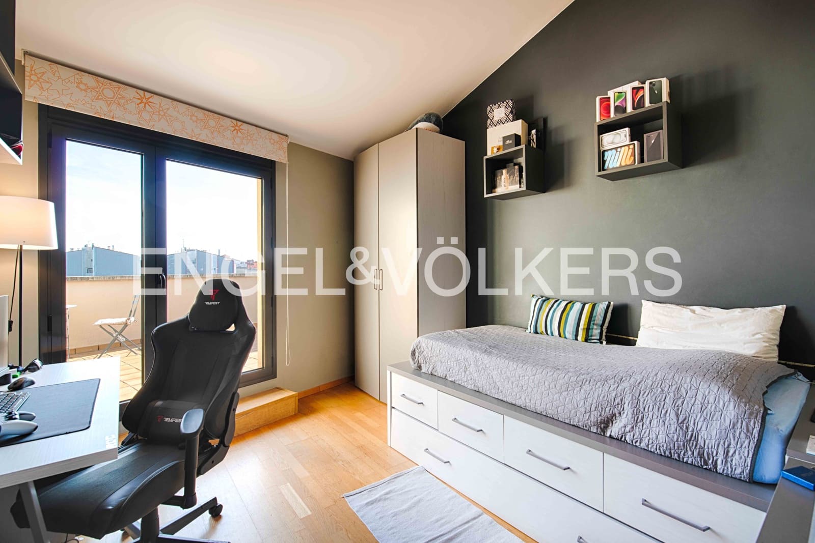 4 soveværelse Lejlighed til salg i Figueres med garage - € 399.000 (Ref: 9278757)