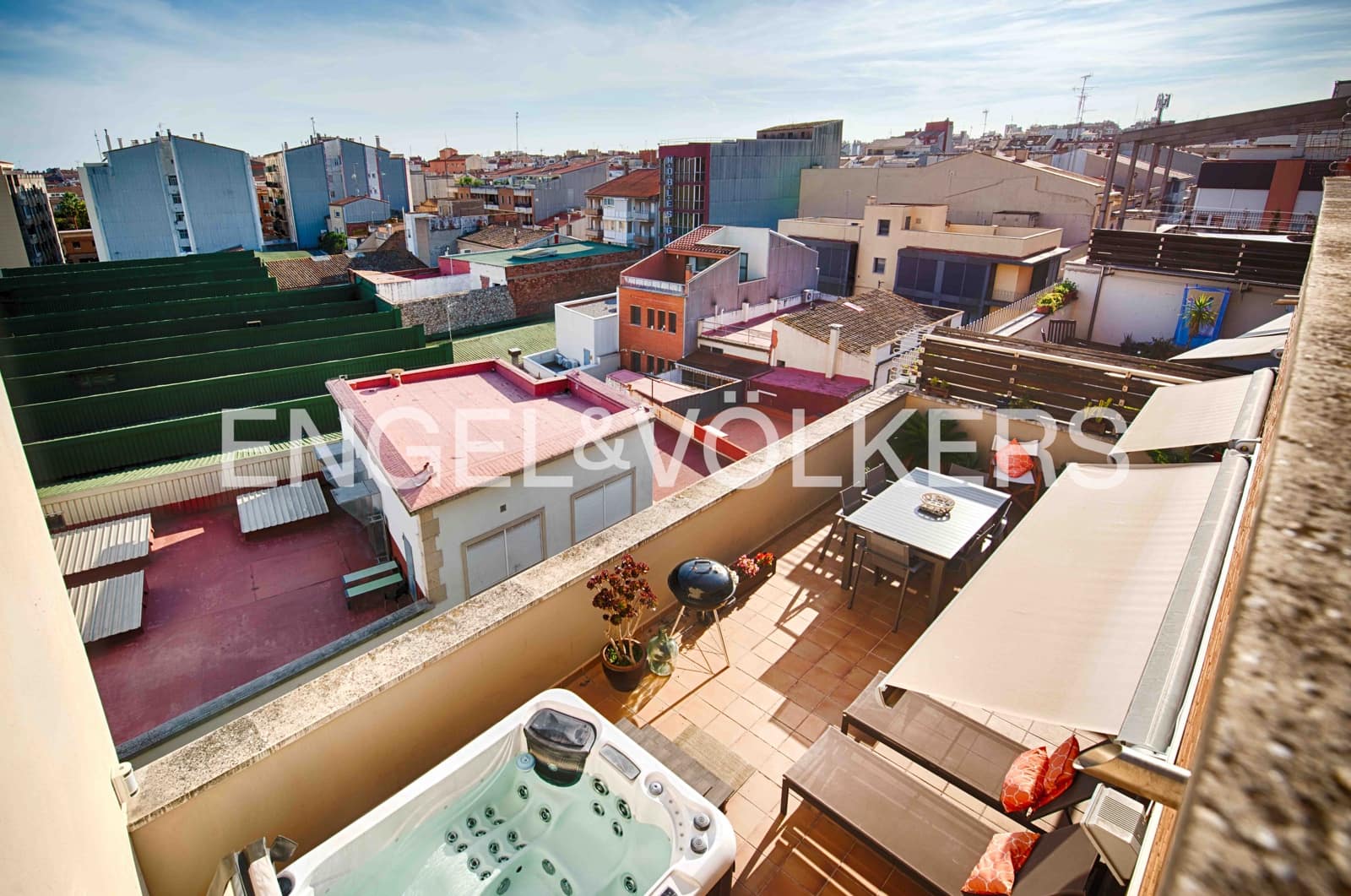 4 soveværelse Lejlighed til salg i Figueres med garage - € 399.000 (Ref: 9278757)