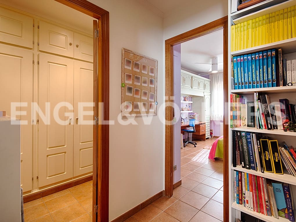 4 sypialnia Dom szeregowy na sprzedaż w Figueres z garażem - 530 000 € (Ref: 9283468)