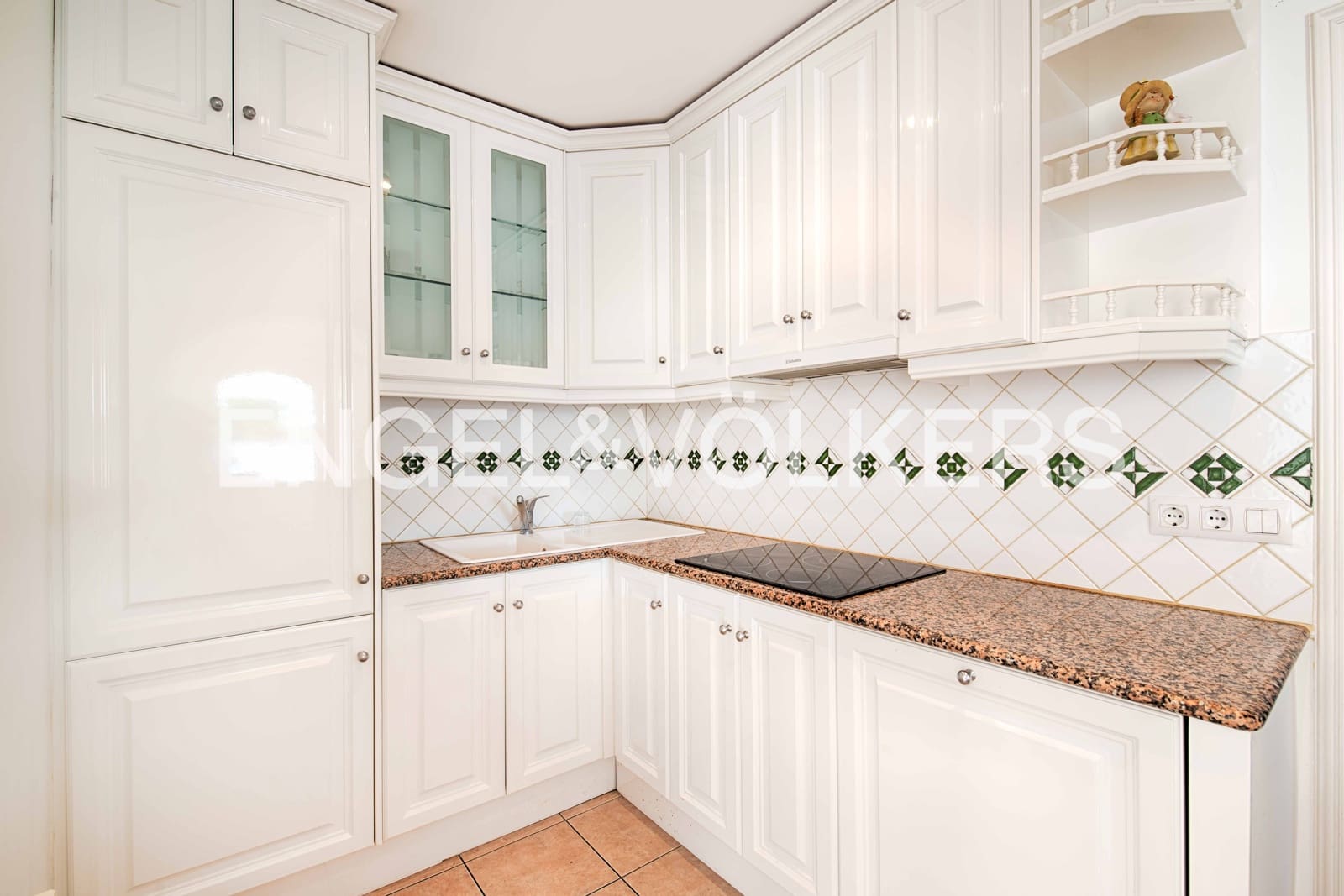 6 slaapkamer Villa te koop in Empuriabrava met zwembad - € 1.195.000 (Ref: 9283556)