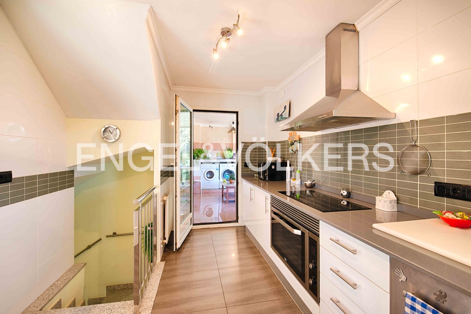 4 sovrum Villa till salu i Avinyonet de Puigventos med pool garage - 480 000 € (Ref: 9307005)