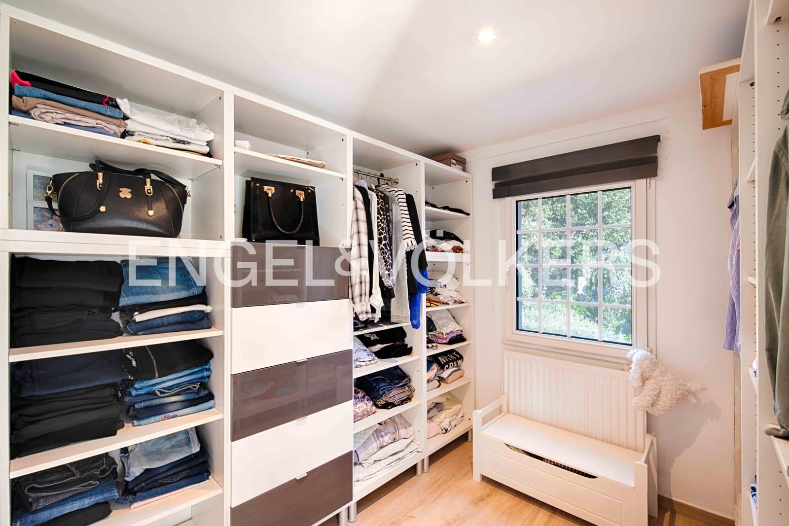 4 sovrum Villa till salu i Avinyonet de Puigventos med pool garage - 480 000 € (Ref: 9307005)