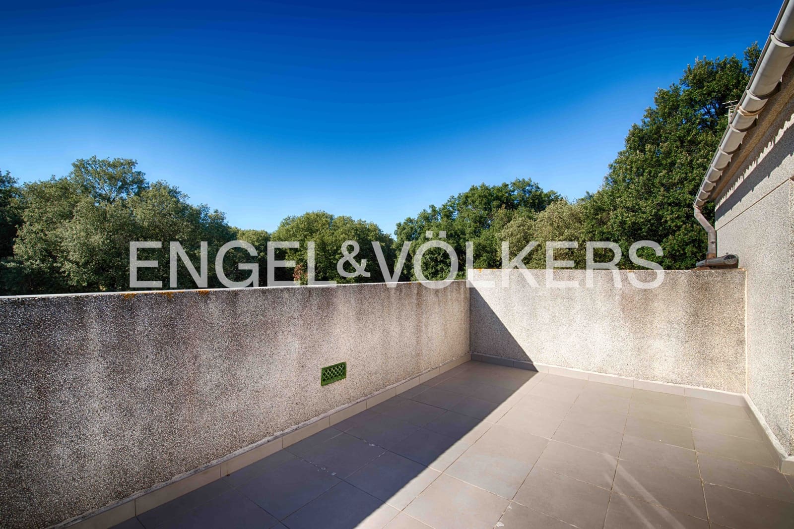 4 sovrum Villa till salu i Avinyonet de Puigventos med pool garage - 480 000 € (Ref: 9307005)