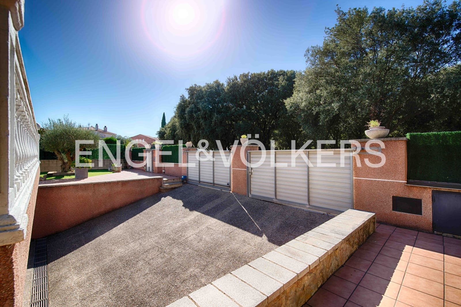 4 sovrum Villa till salu i Avinyonet de Puigventos med pool garage - 480 000 € (Ref: 9307005)