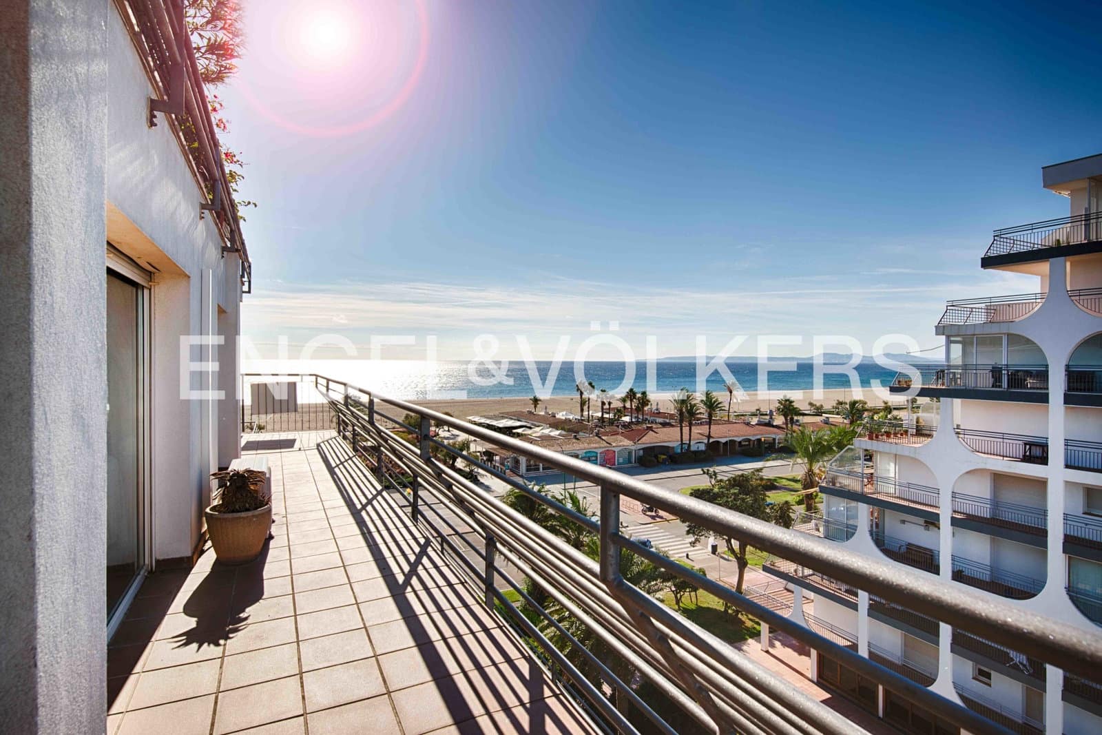 2 sovrum Lägenhet till salu i Empuriabrava - 420 000 € (Ref: 9309079)