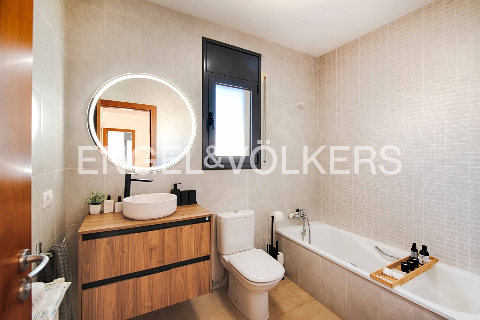 4 makuuhuone Huvila myytävänä paikassa Empuriabrava mukana uima-altaan 
autotalli - 490 000 € (Ref: 9314663)