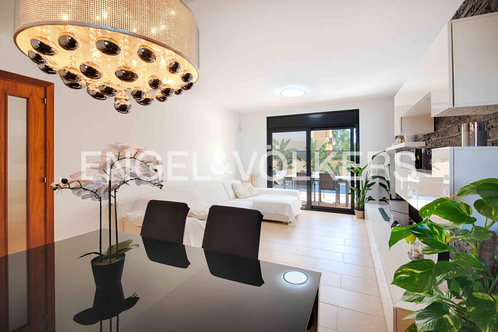 4 quarto Moradia para venda em Empuriabrava com piscina garagem - 470 000 € (Ref: 9314663)