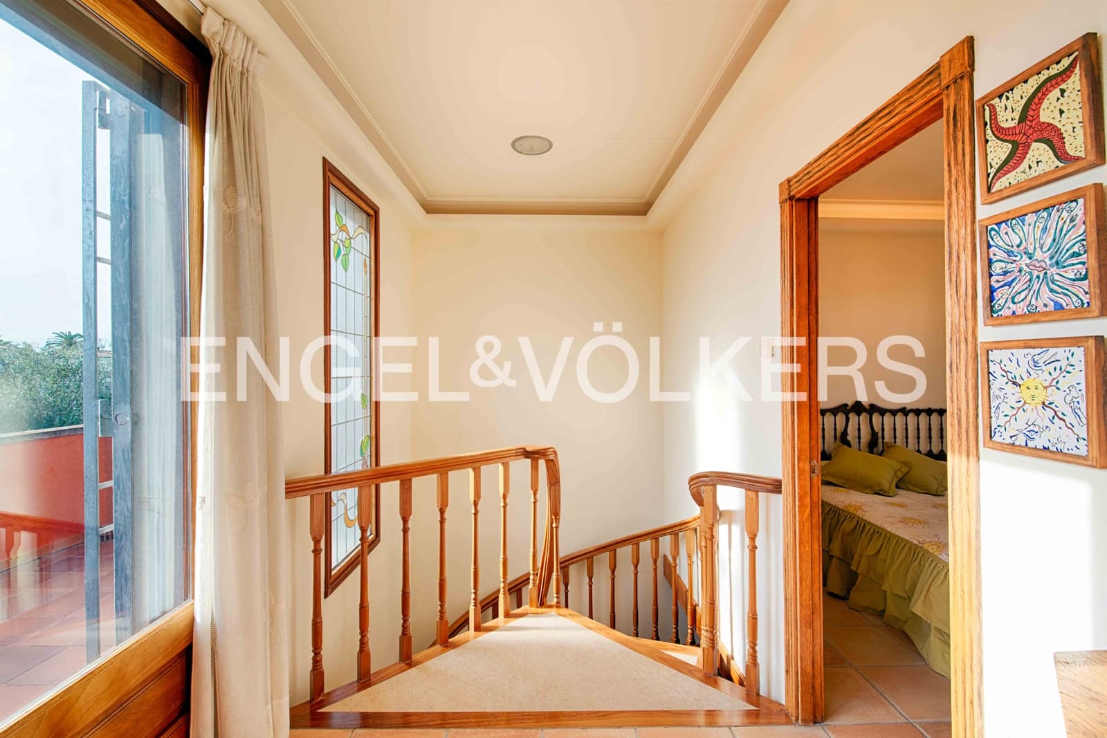 5 bedroom Villa for sale in Empuriabrava with pool garage - € 2,300,000 (Ref: 9340355)