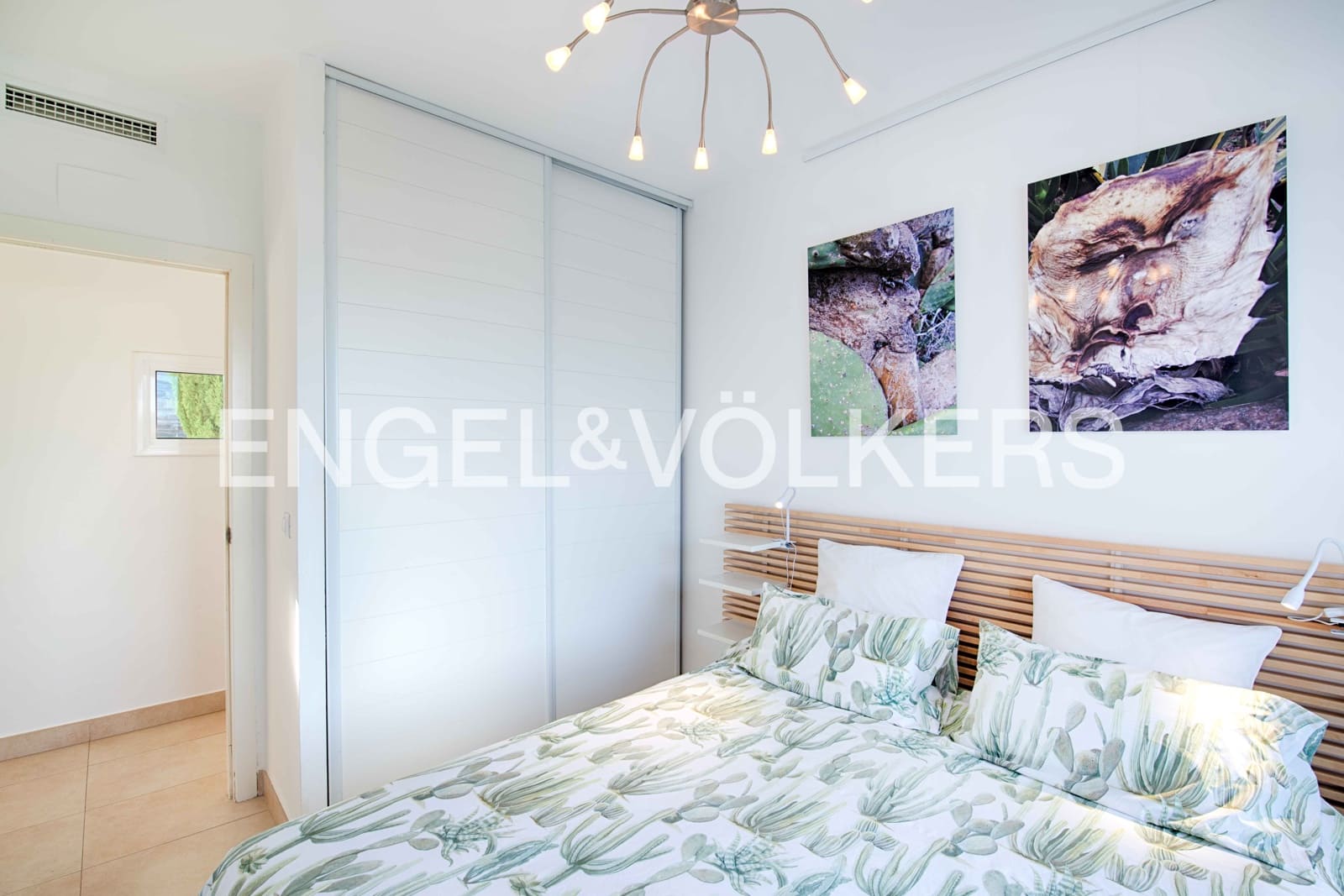 3 bedroom Villa for sale in El Port de la Selva with pool garage - € 935,000 (Ref: 9343640)