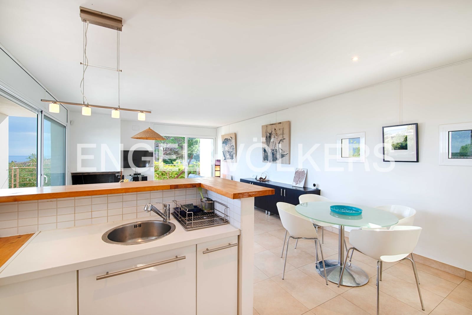 3 bedroom Villa for sale in El Port de la Selva with pool garage - € 935,000 (Ref: 9343640)