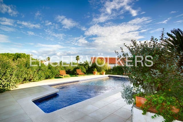 3 bedroom Villa for sale in El Port de la Selva with pool garage - € 935,000 (Ref: 9343640)