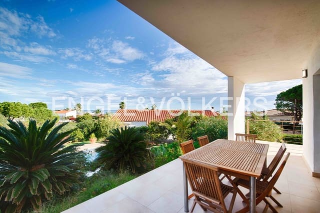 3 sypialnia Willa na sprzedaż w El Port de la Selva z basenem garażem - 935 000 € (Ref: 9343640)