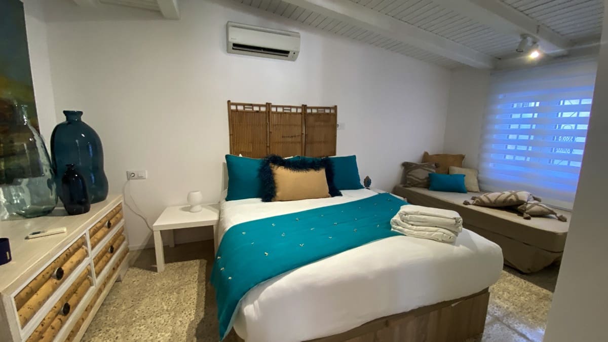 3 soverom Villa til salgs i Empuriabrava med svømmebasseng garasje - € 1 390 000 (Ref: 9352160)