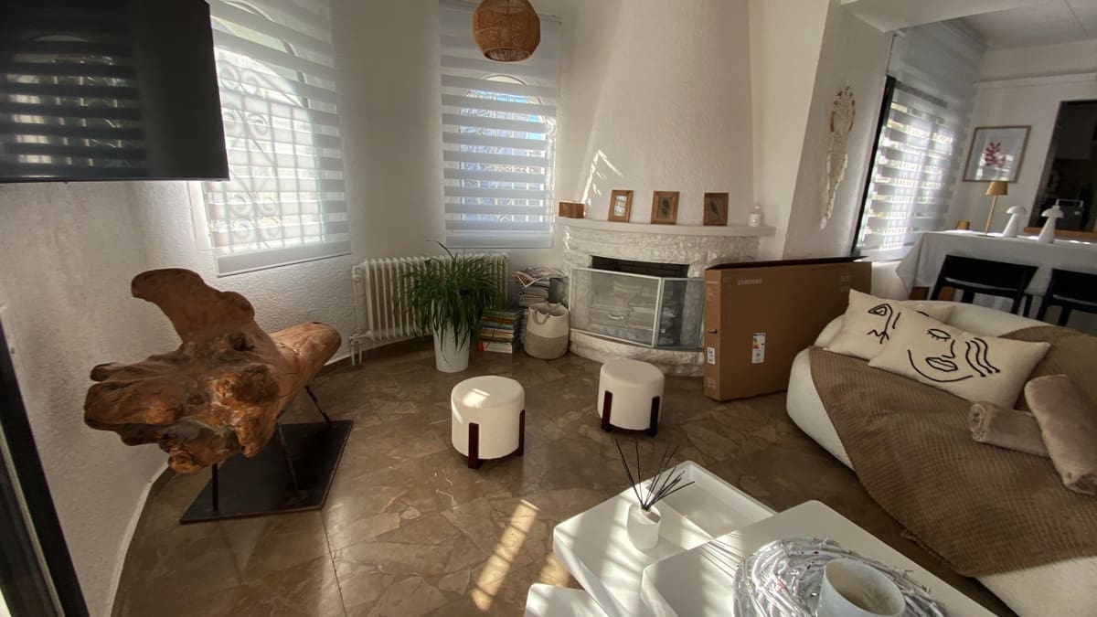 3 soverom Villa til salgs i Empuriabrava med svømmebasseng garasje - € 1 390 000 (Ref: 9352160)