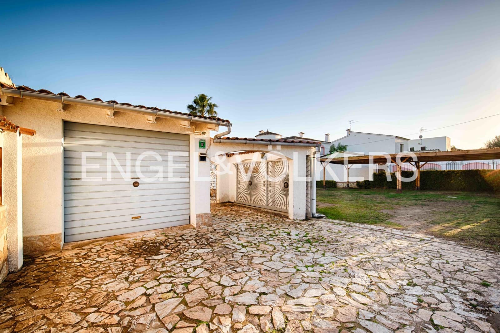 3 camera da letto Villa in vendita in Empuriabrava con piscina garage - 1.390.000 € (Rif: 9352160)