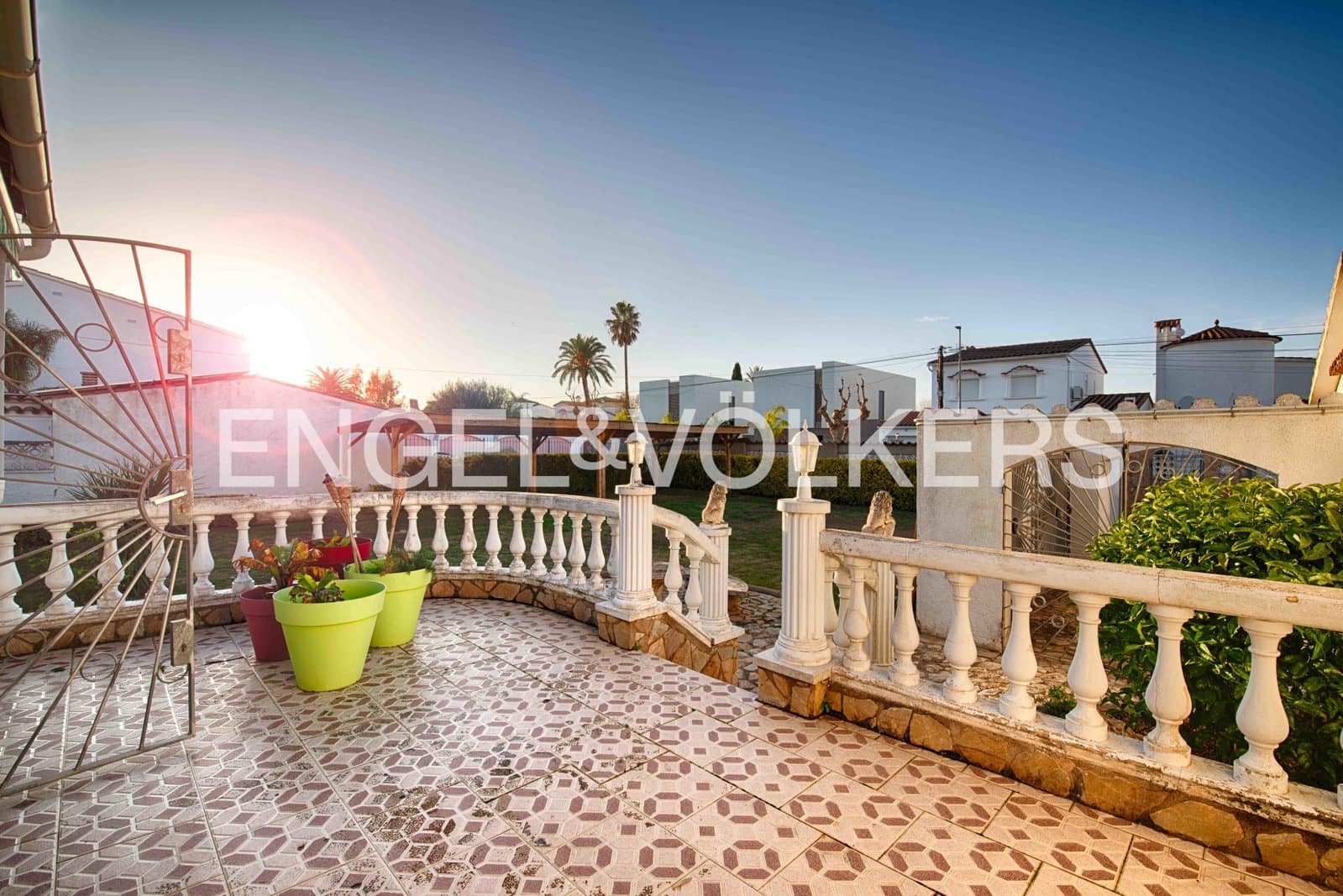 3 camera da letto Villa in vendita in Empuriabrava con piscina garage - 1.390.000 € (Rif: 9352160)