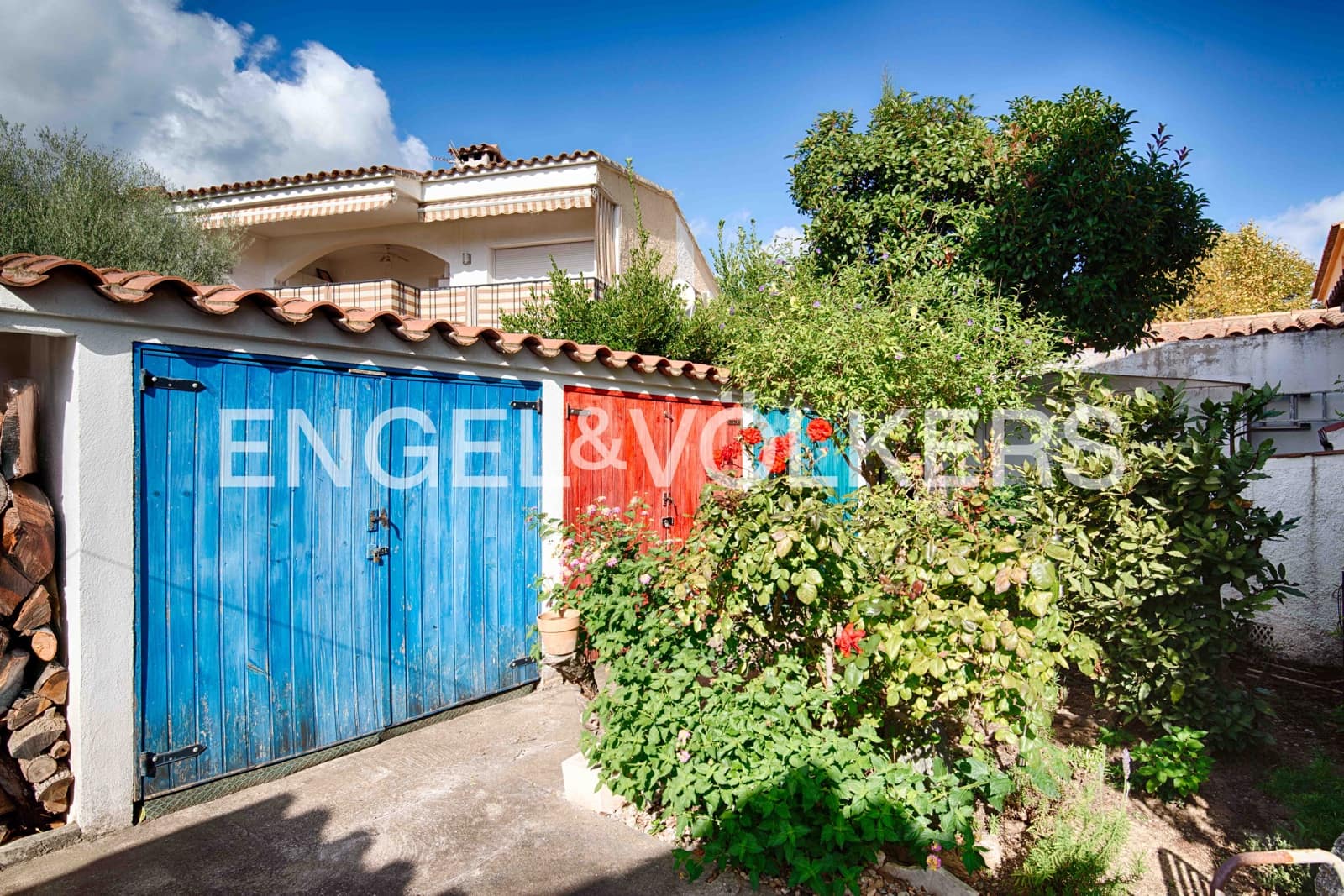 2 slaapkamer Villa te koop in Empuriabrava met garage - € 295.000 (Ref: 9378144)