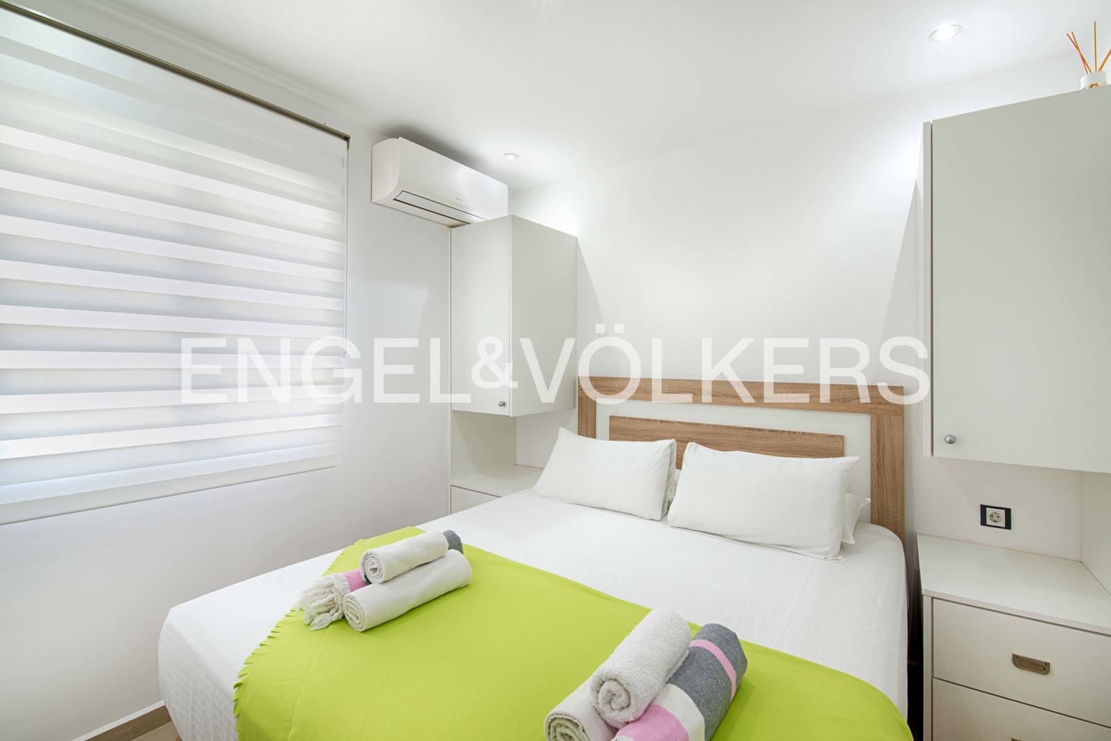7 sovrum Villa till salu i Empuriabrava med pool garage - 1 450 000 € (Ref: 9378410)