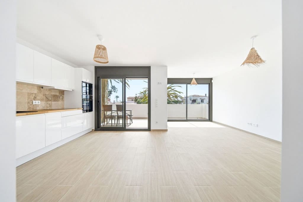3 makuuhuone Huoneisto myytävänä paikassa Empuriabrava - 480 000 € (Ref: 9388782)