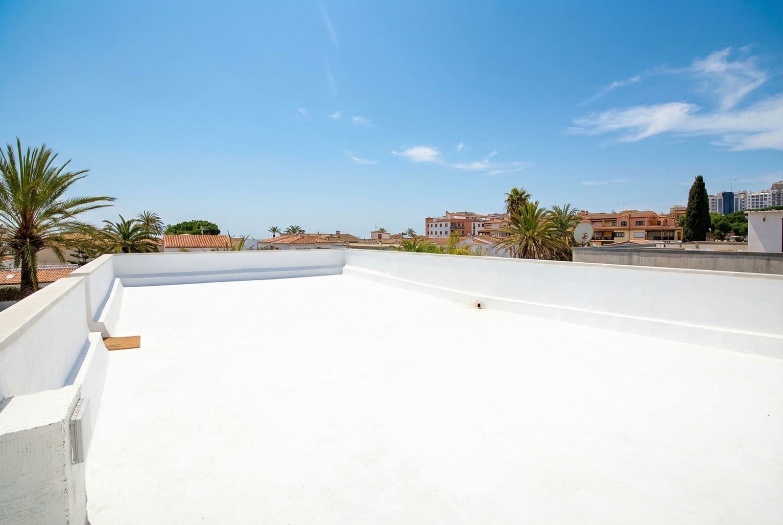 3 makuuhuone Huoneisto myytävänä paikassa Empuriabrava - 480 000 € (Ref: 9388782)