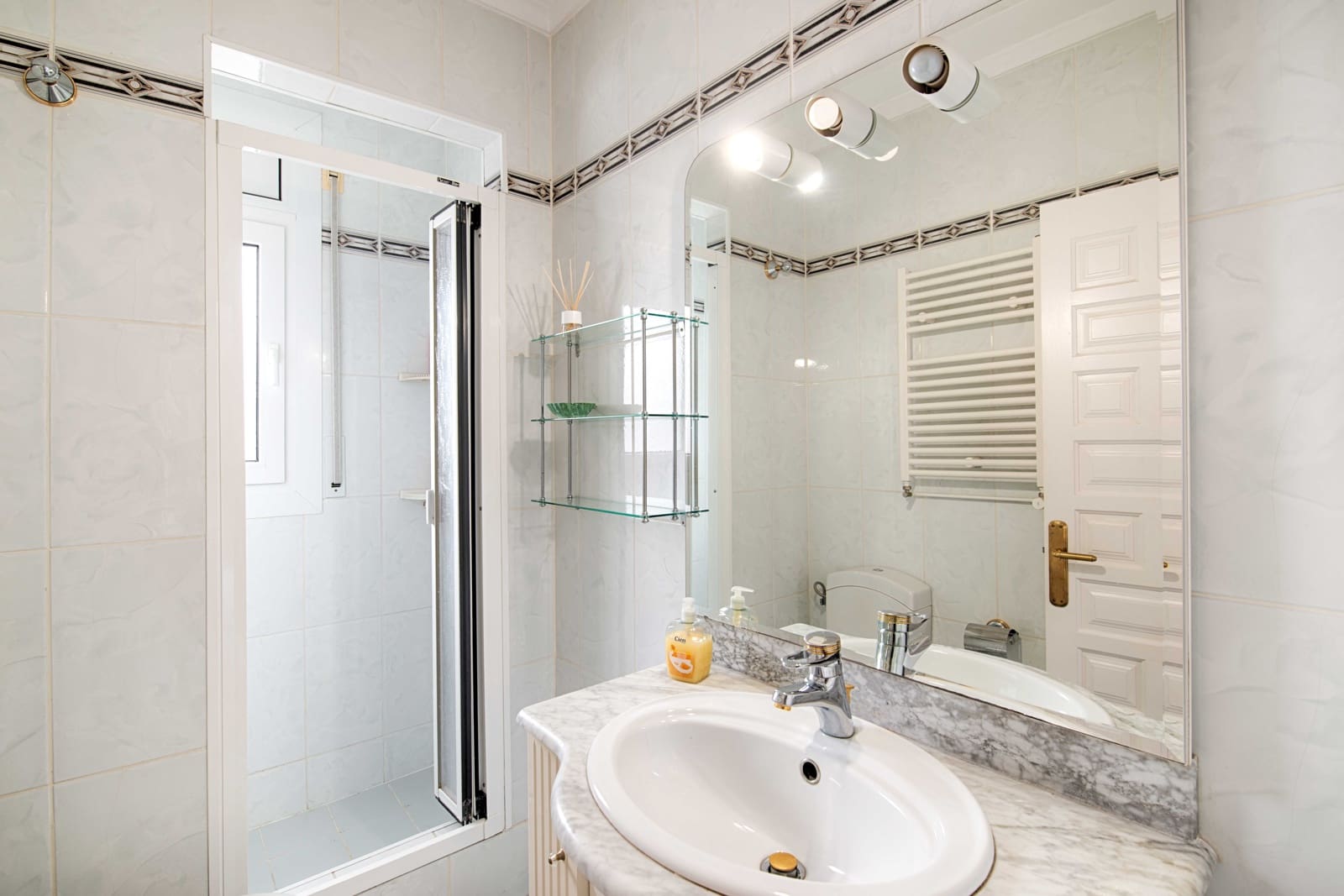 3 Zimmer Villa zu verkaufen in Empuriabrava mit Pool Garage - 1.060.000 € (Ref: 9394324)