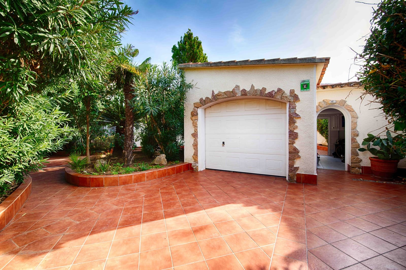 3 Zimmer Villa zu verkaufen in Empuriabrava mit Pool Garage - 1.060.000 € (Ref: 9394324)