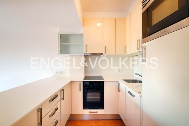 2 bedroom Apartment for sale in Empuriabrava, Castelló d'Empúries - € 170,000 (Ref: 9394325)