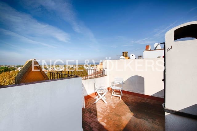 2 bedroom Apartment for sale in Empuriabrava, Castelló d'Empúries - € 170,000 (Ref: 9394325)