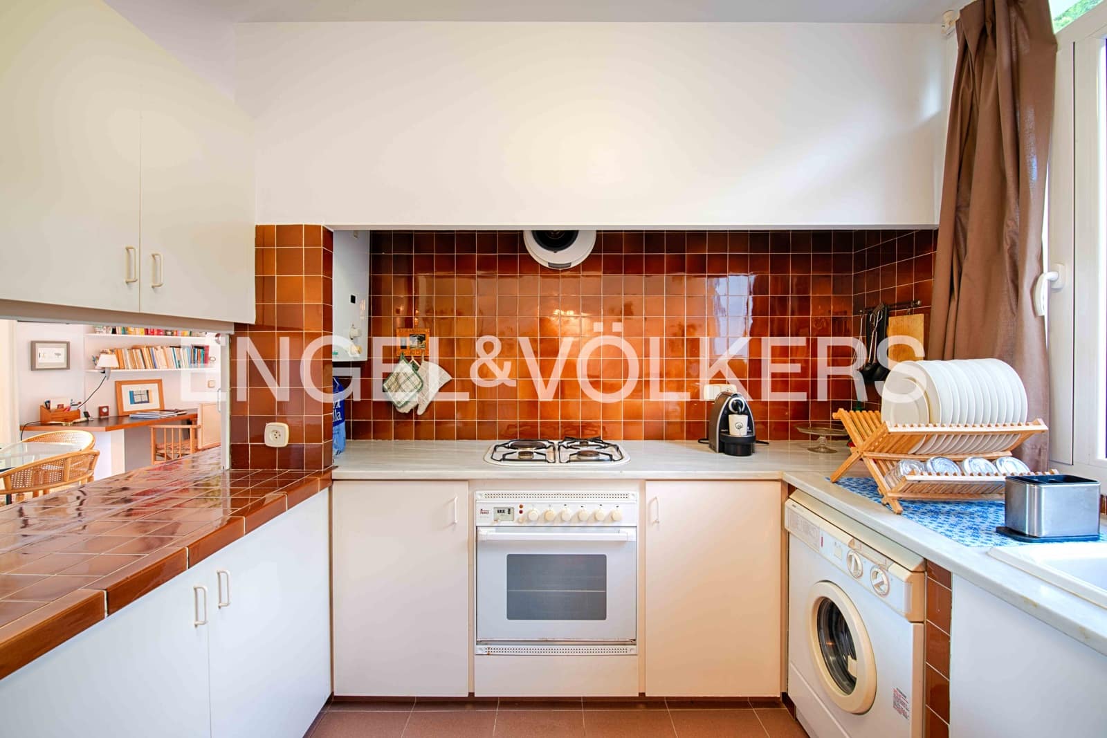 3 bedroom Villa for sale in El Port de la Selva with garage - € 780,000 (Ref: 9396759)